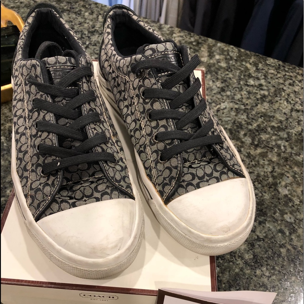 Coach authentic tennis shoes